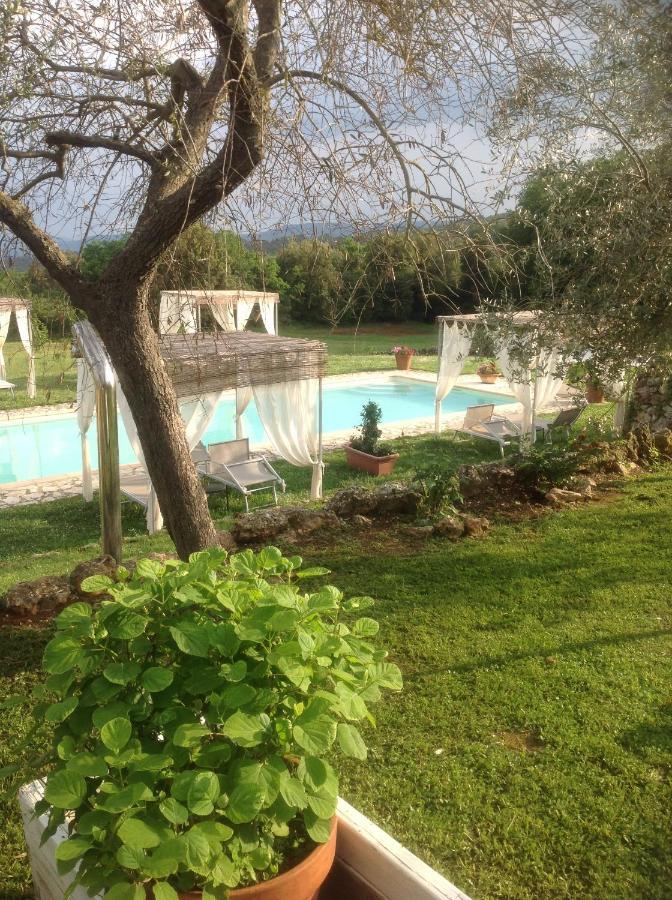 La Canonica Di San Michele Monteriggioni Kültér fotó