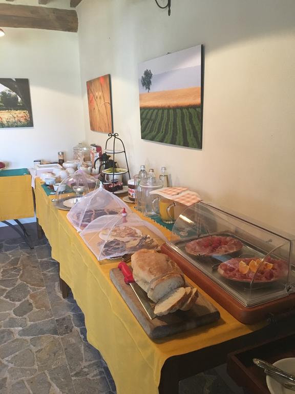 La Canonica Di San Michele Monteriggioni Kültér fotó