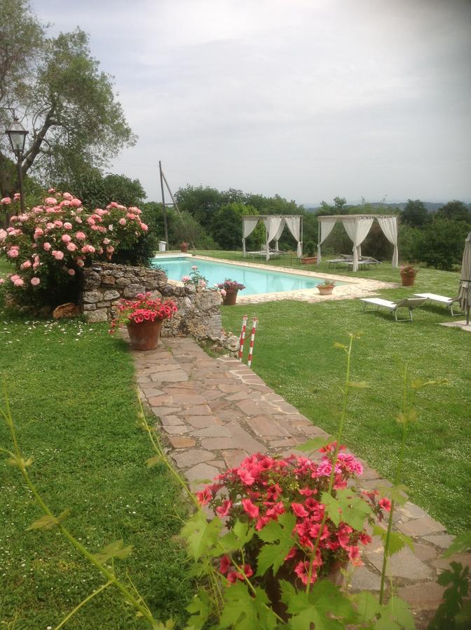 La Canonica Di San Michele Monteriggioni Kültér fotó