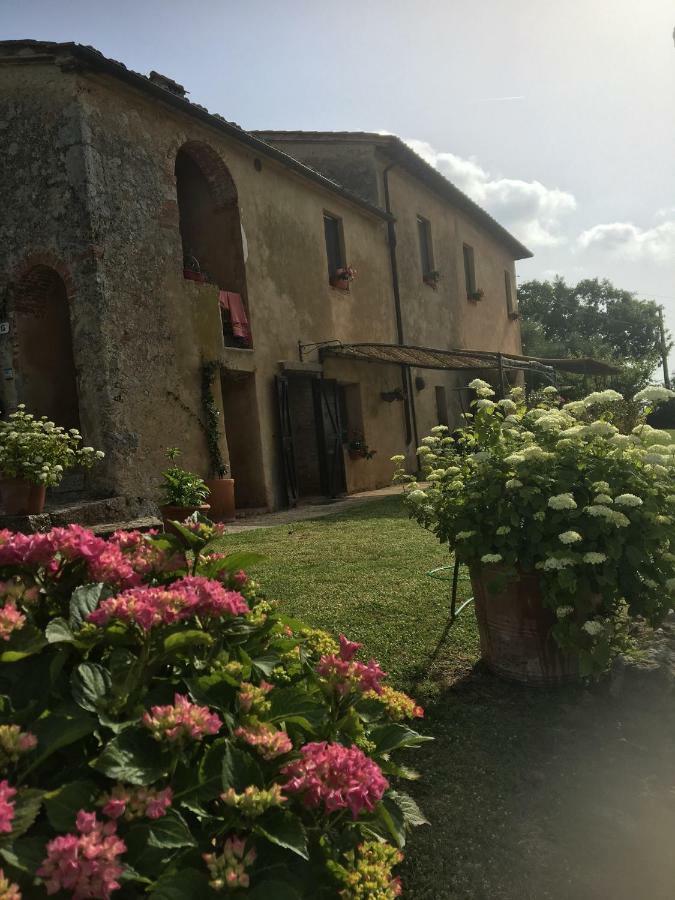 La Canonica Di San Michele Monteriggioni Kültér fotó