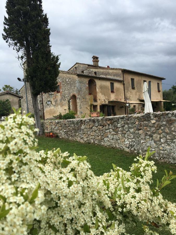 La Canonica Di San Michele Monteriggioni Kültér fotó